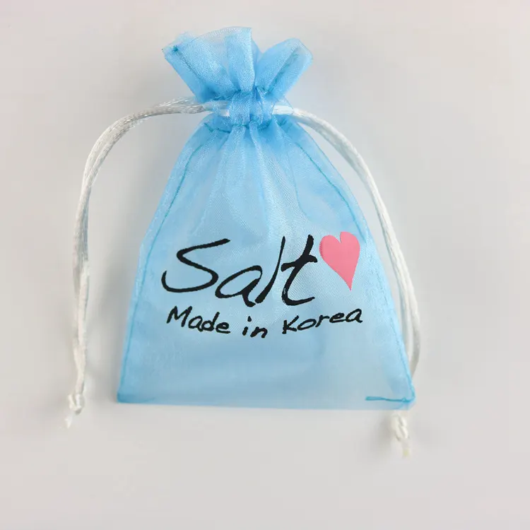 Por que os pequenos sacos de organza são a solução de embalagem perfeita para marcas modernas?