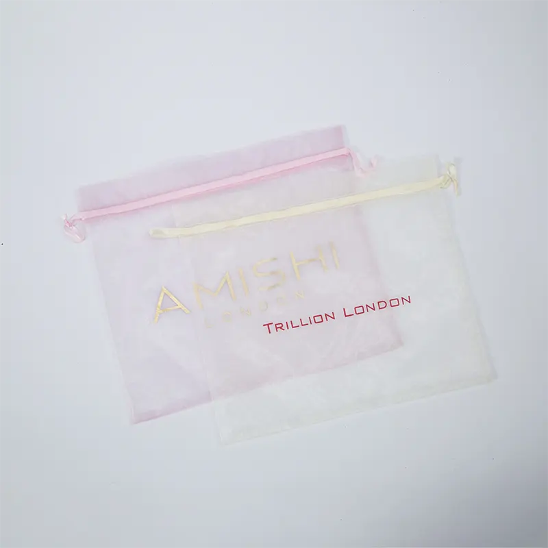 Por que os sacos grandes de organza são importantes para embalagens e presentes modernos?